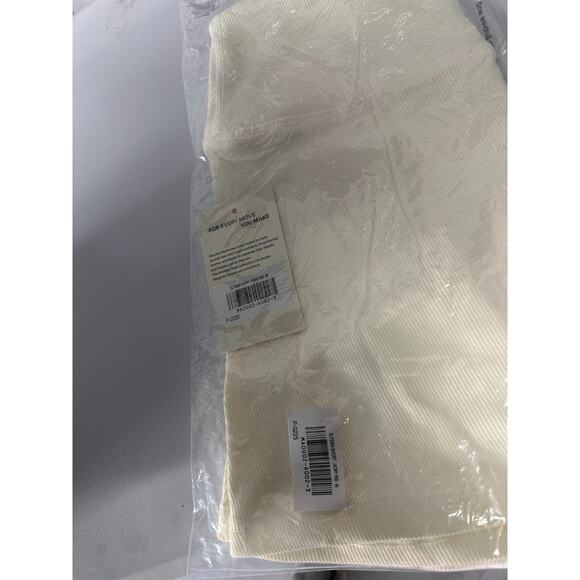 Elysian Short 4.5" - Picture 3 of 3